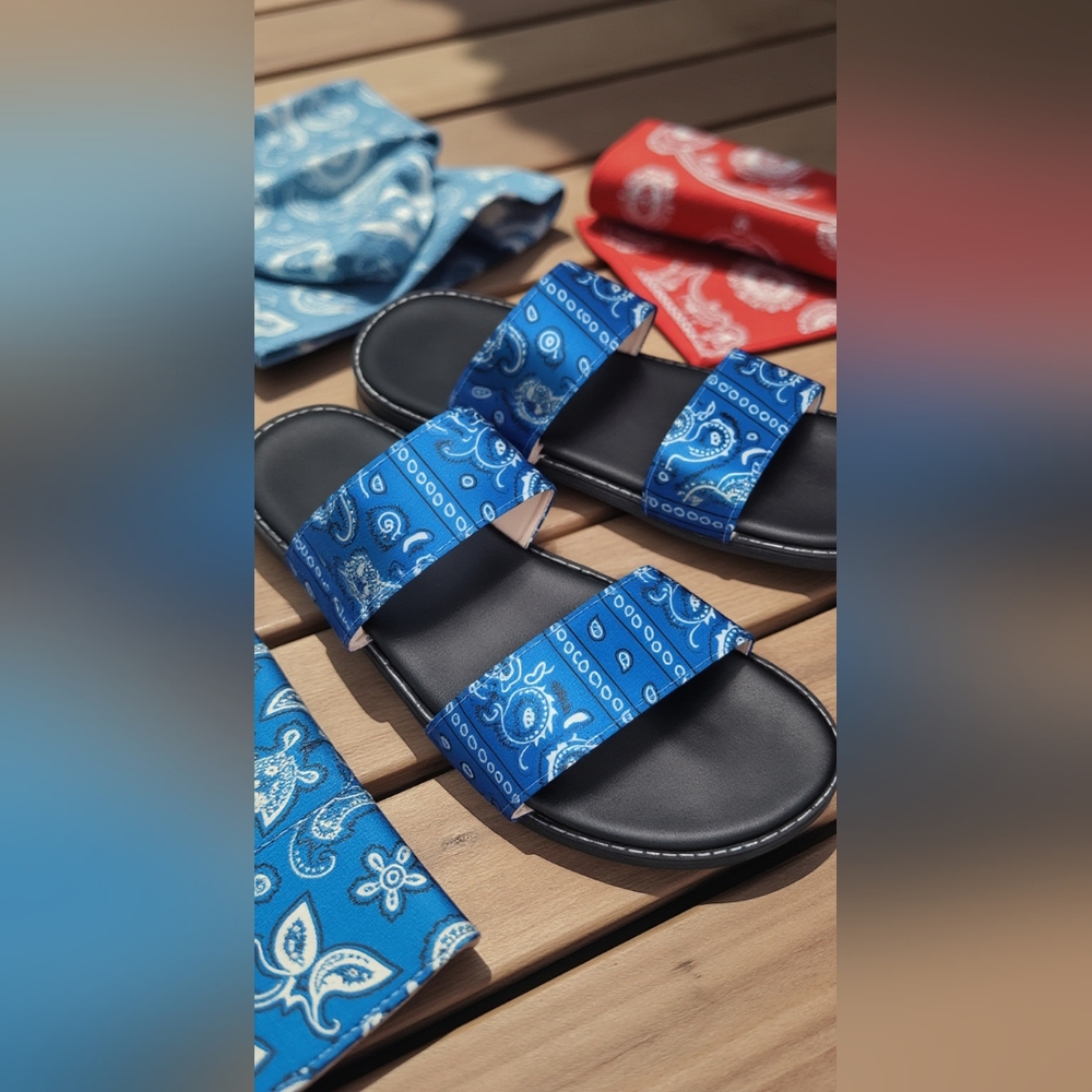 Sandals - Picture 4 of 7